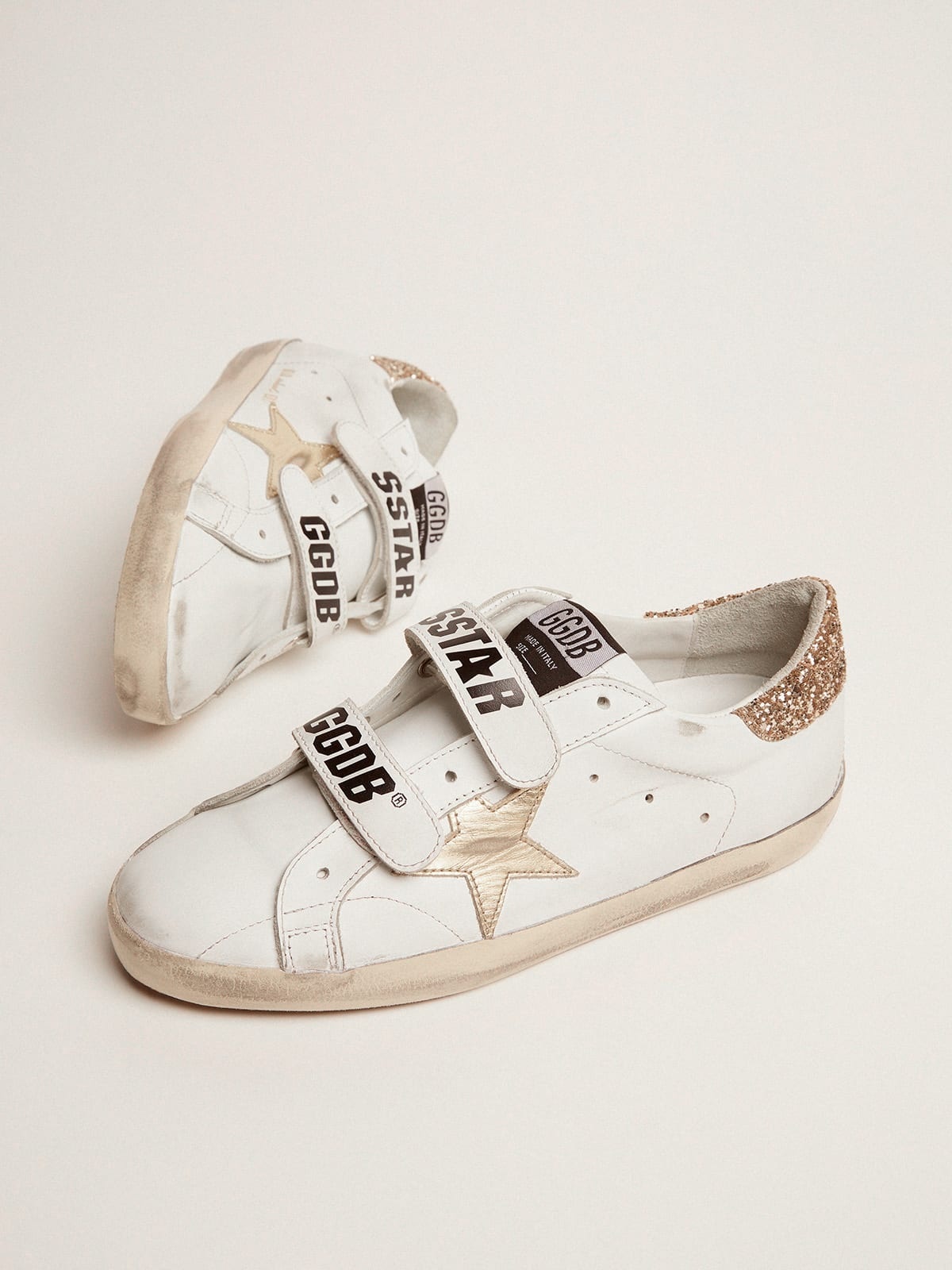 Old School sneakers with gold laminated leather star - 2