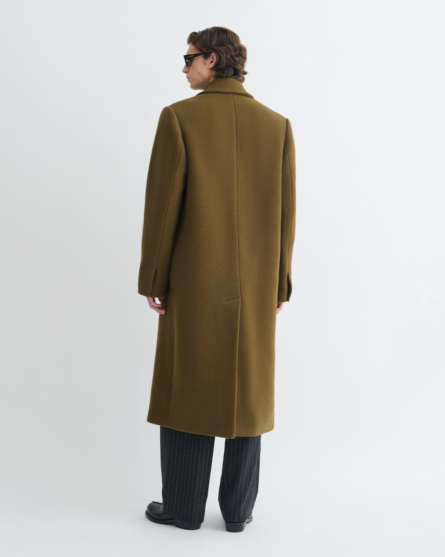 Double-Breasted Felted Wool Coat - 3