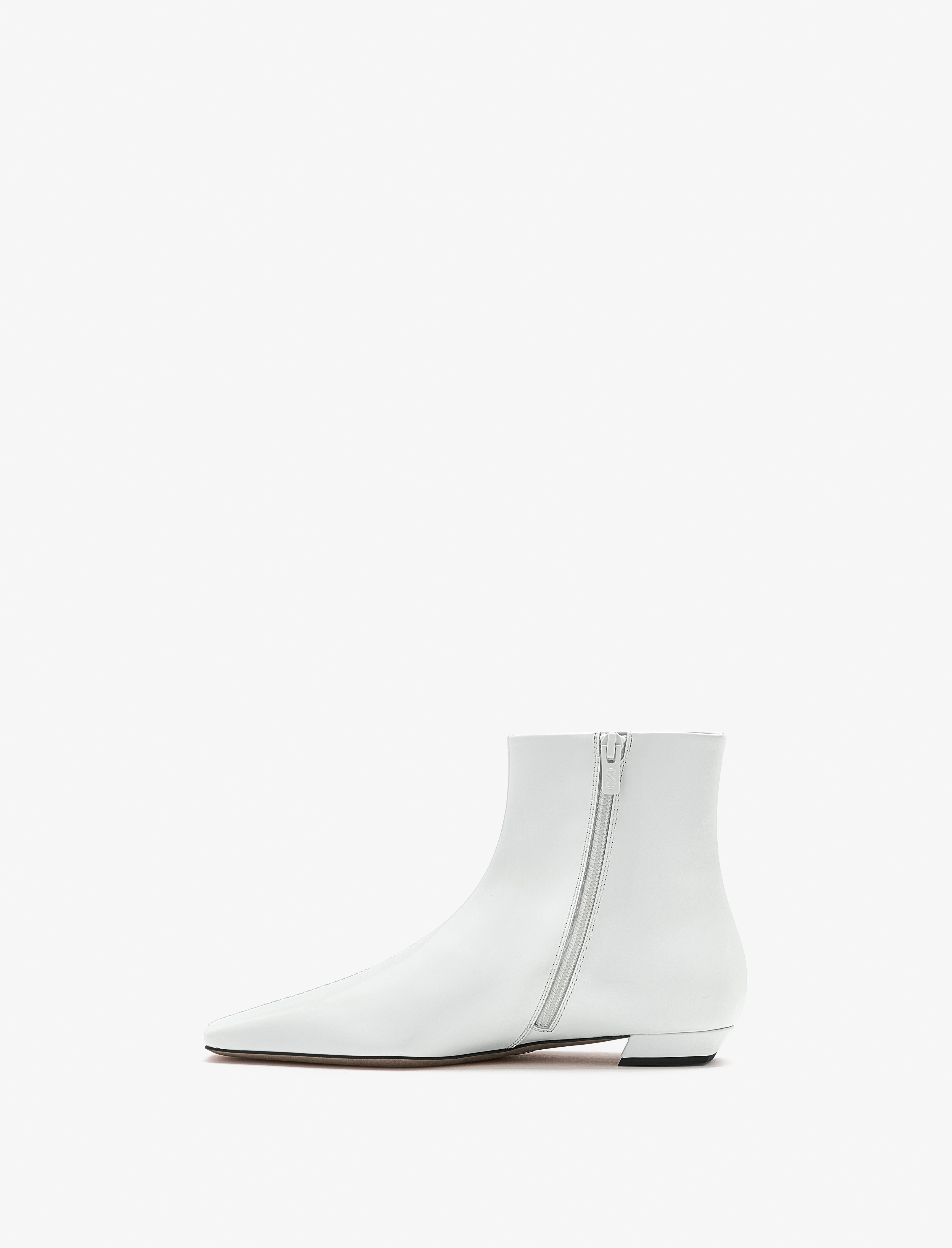 Trap Flat Ankle Boots in Spazzolato Leather - 3