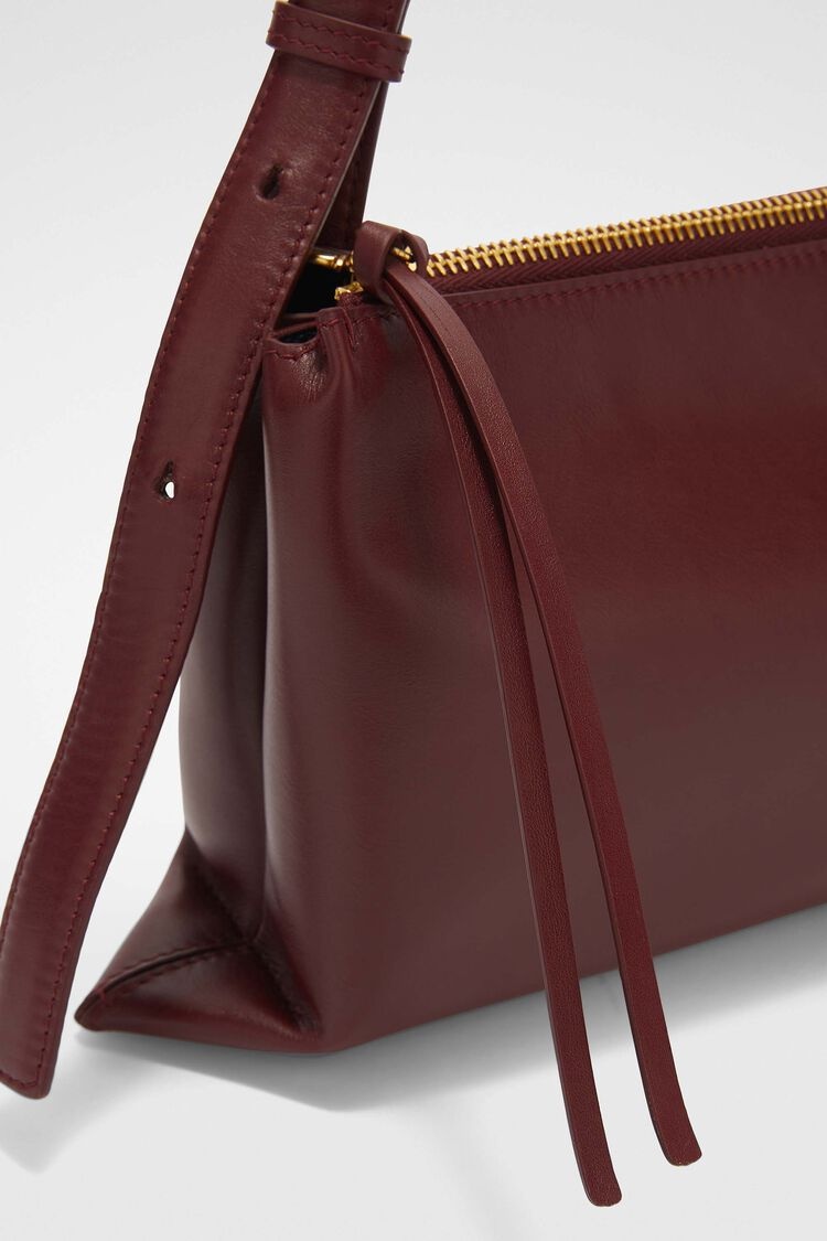 Empire Small - 4