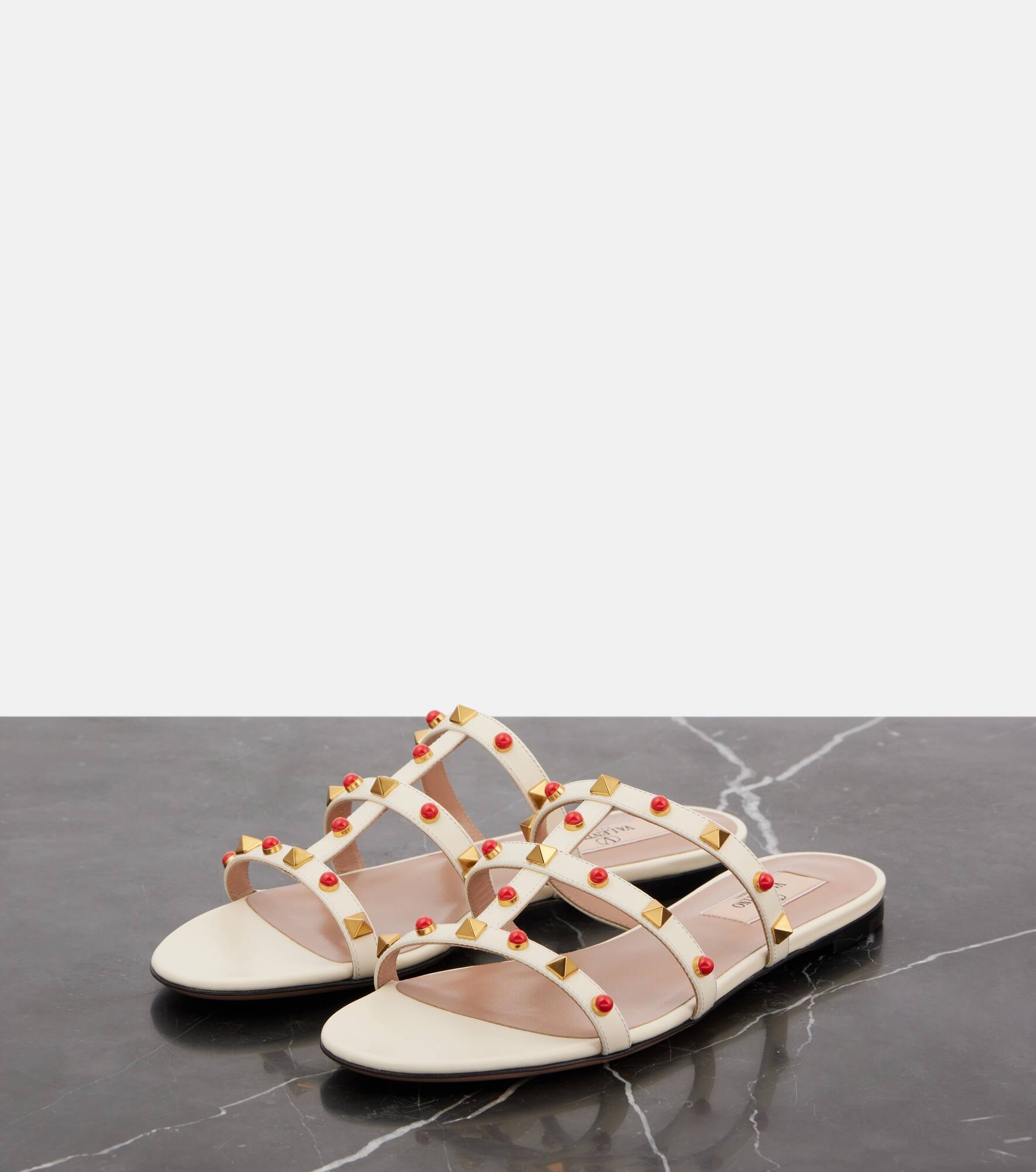 Rockstud leather sandals - 4