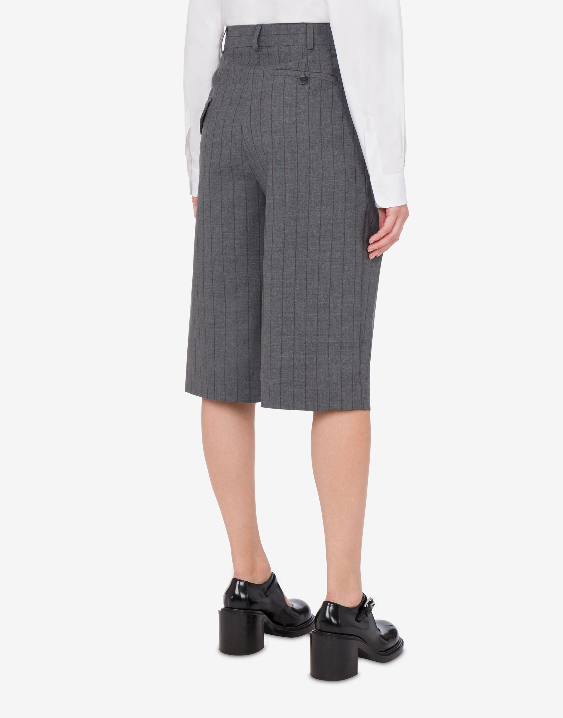 WOOL PINSTRIPE BERMUDA SHORTS OFFICE INSPIRATION - 2