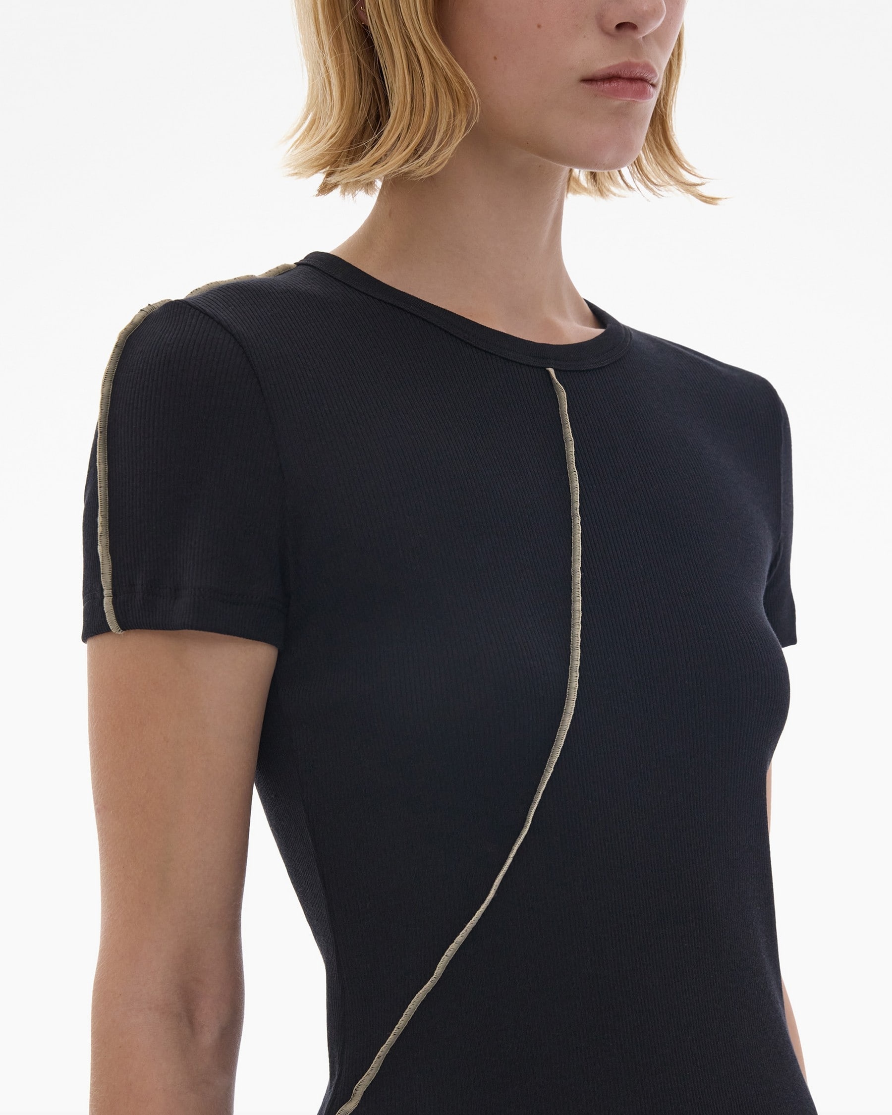 TWISTED TEE - 6