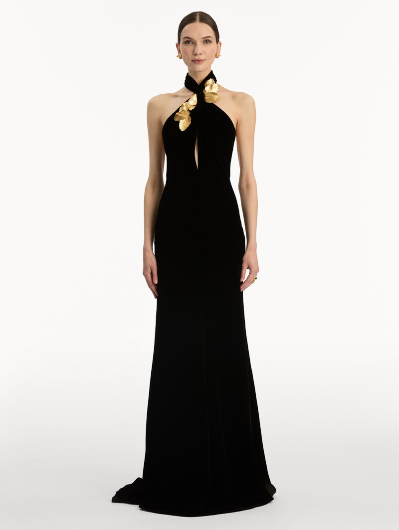 Oscar de la Renta GOLD LEAF EMBROIDERED VELVET GOWN outlook