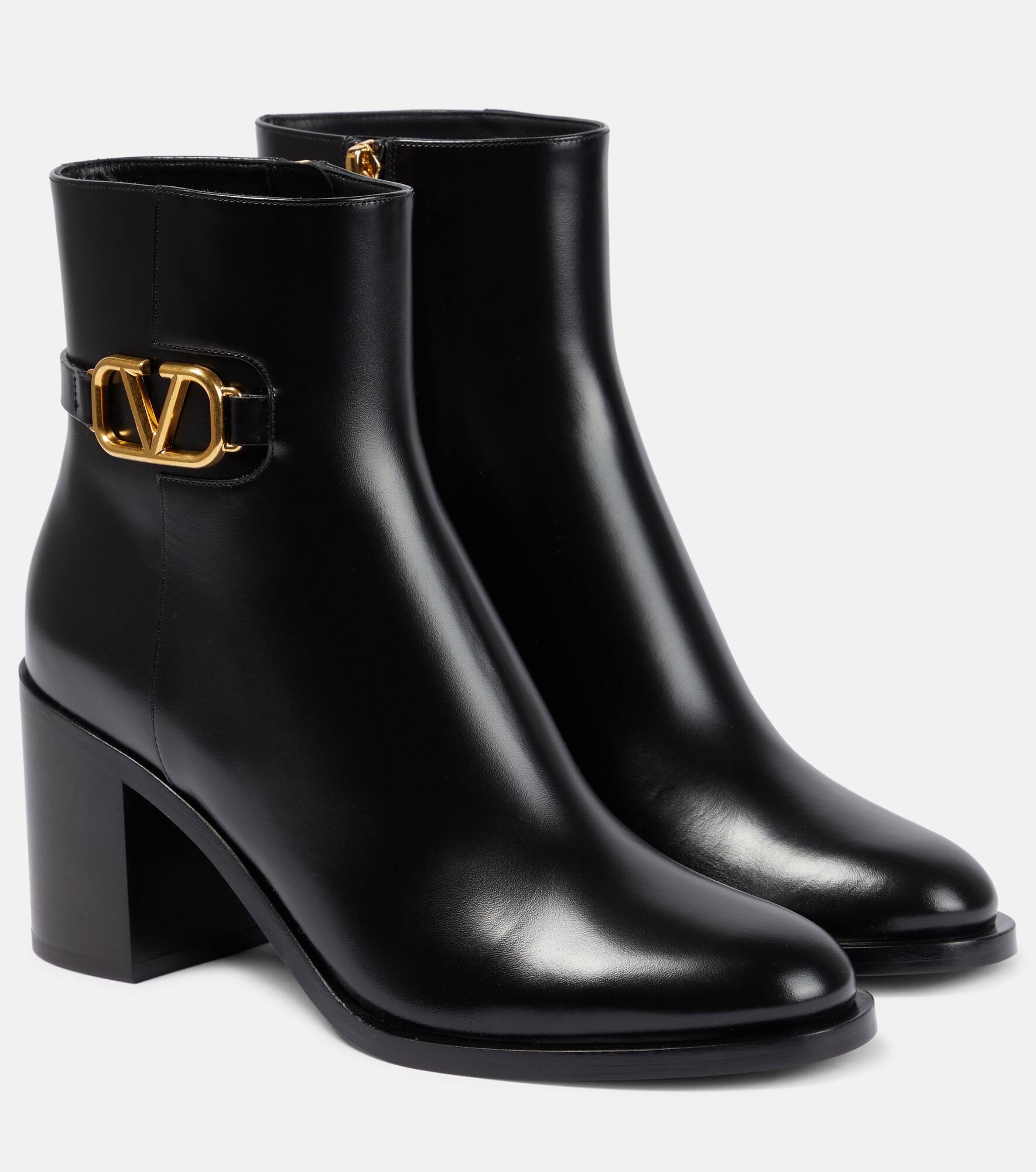 【VALENTINO】VLOGO SIGNATURE BOOTIES（関税込み） 0400022332708_BLACK?wid=830&