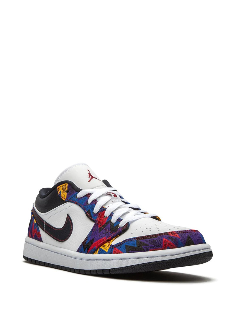 Jordan Air Jordan 1 Low SE "Nothing But Net" sneakers outlook