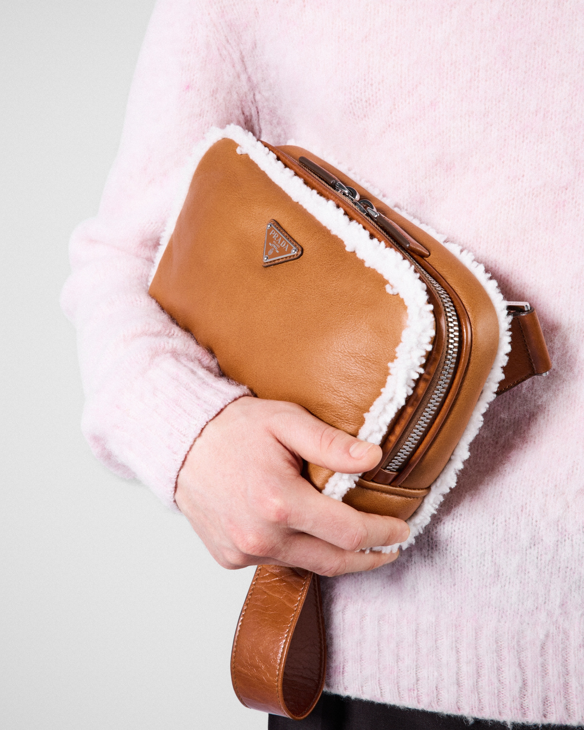 Shearling shoulder bag - 7