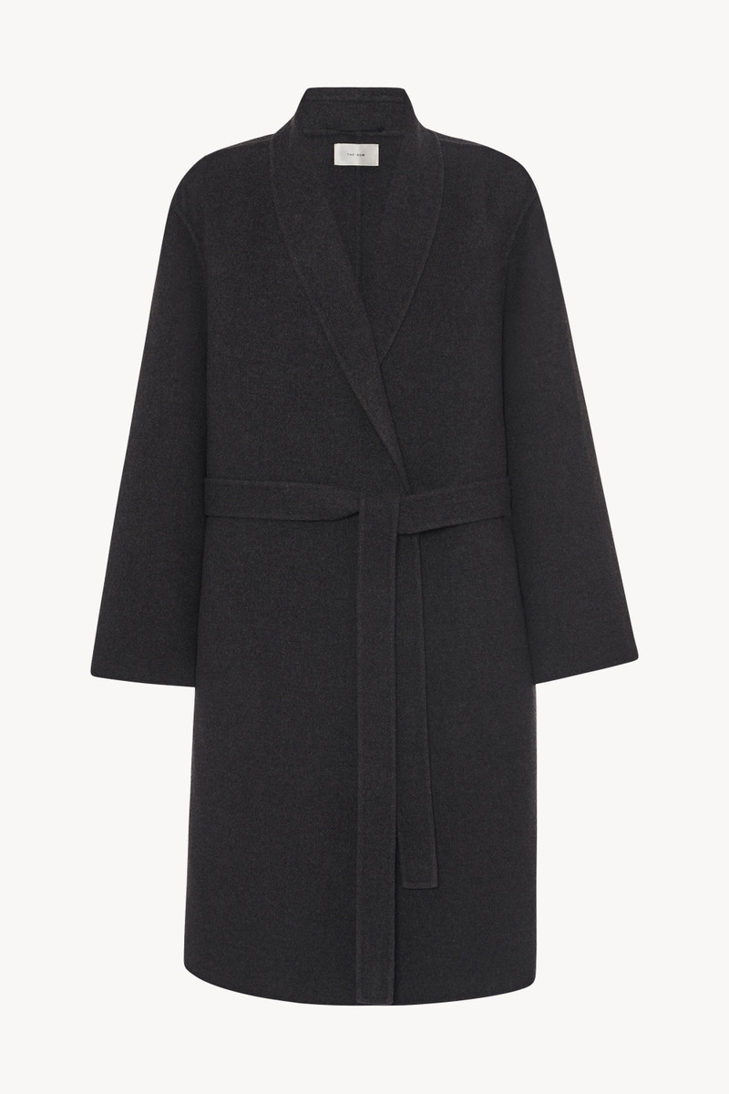 Hugh Coat in Cashmere 1