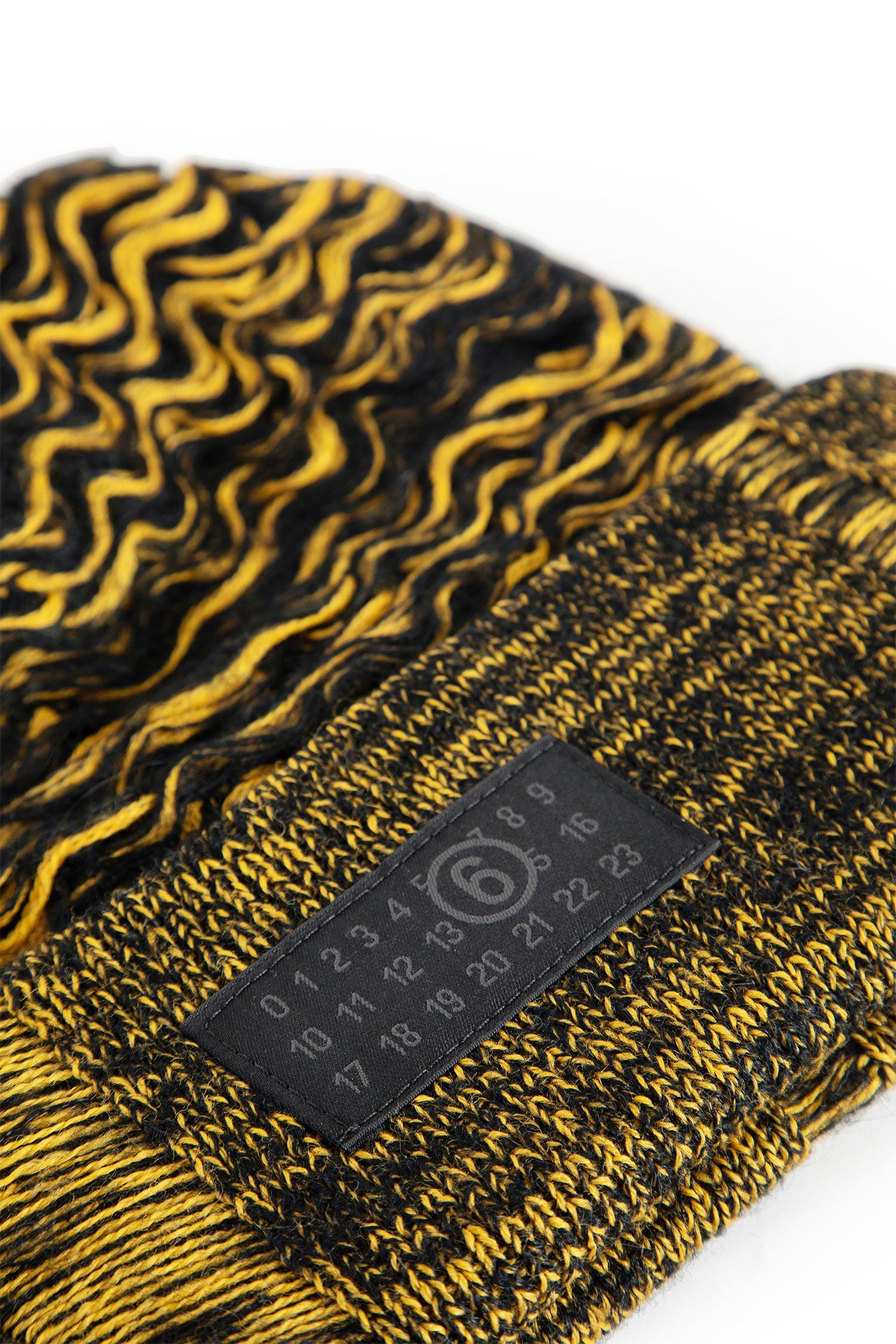 Numeric-Logo-Beanie - 3
