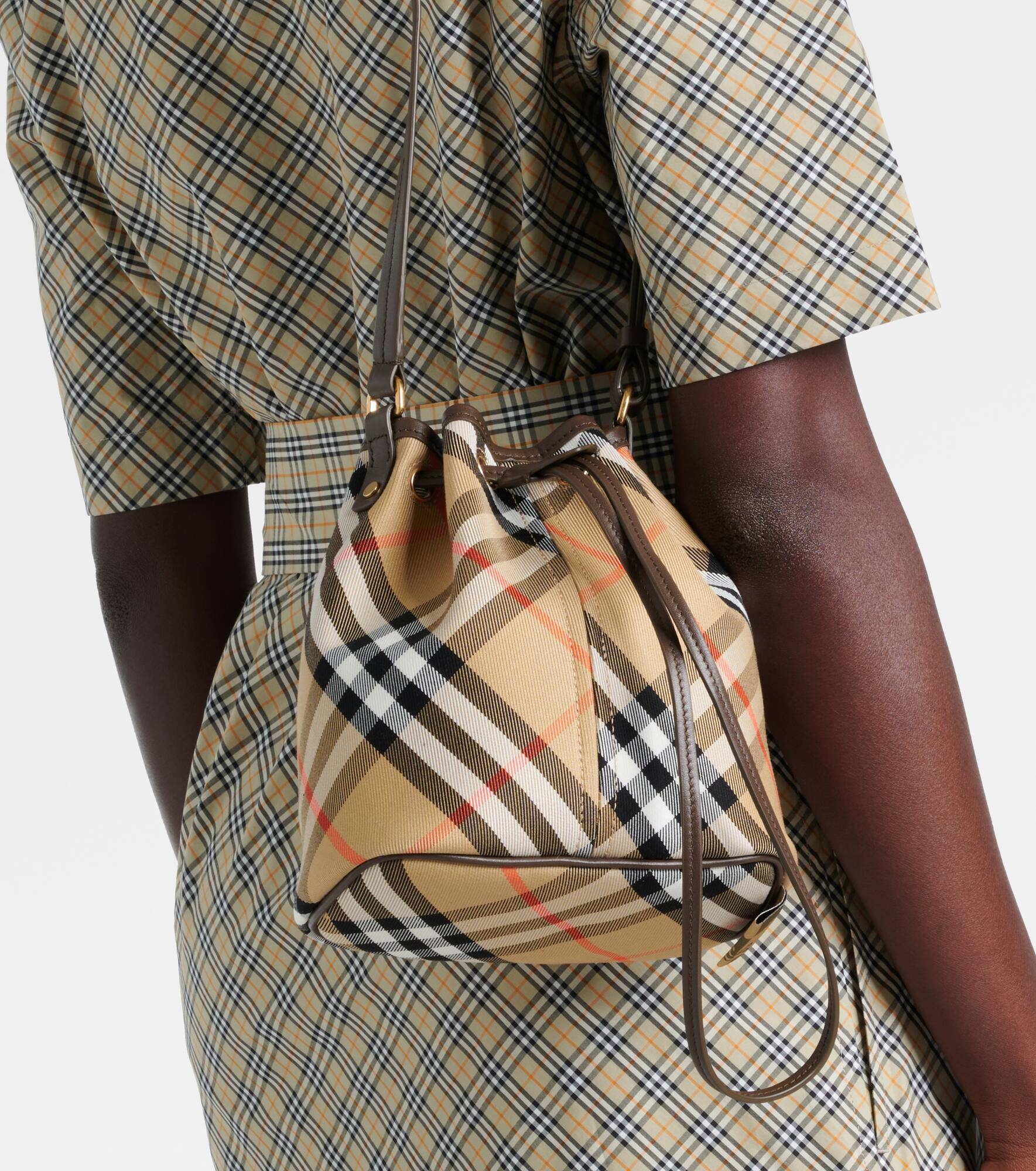 Burberry Check jacquard bucket bag - 2