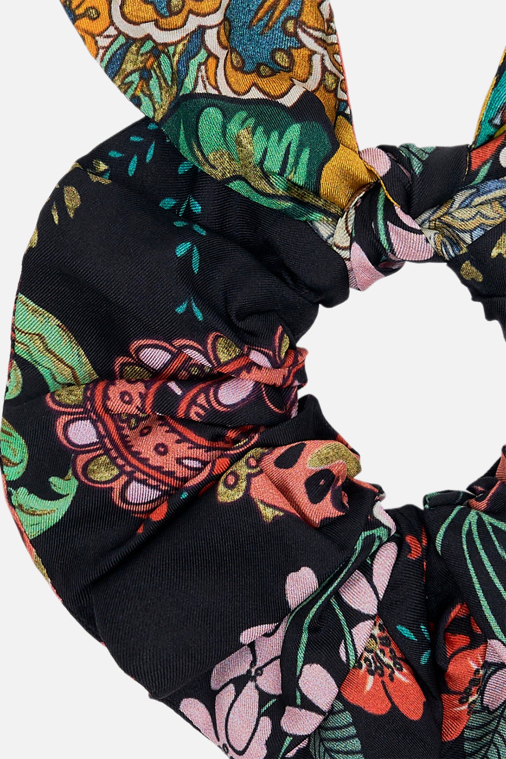 SCRUNCHIE - 2