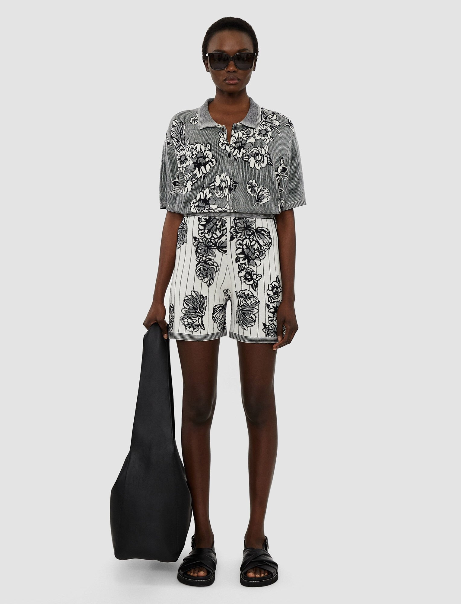Floral Jacquard Shorts - 2