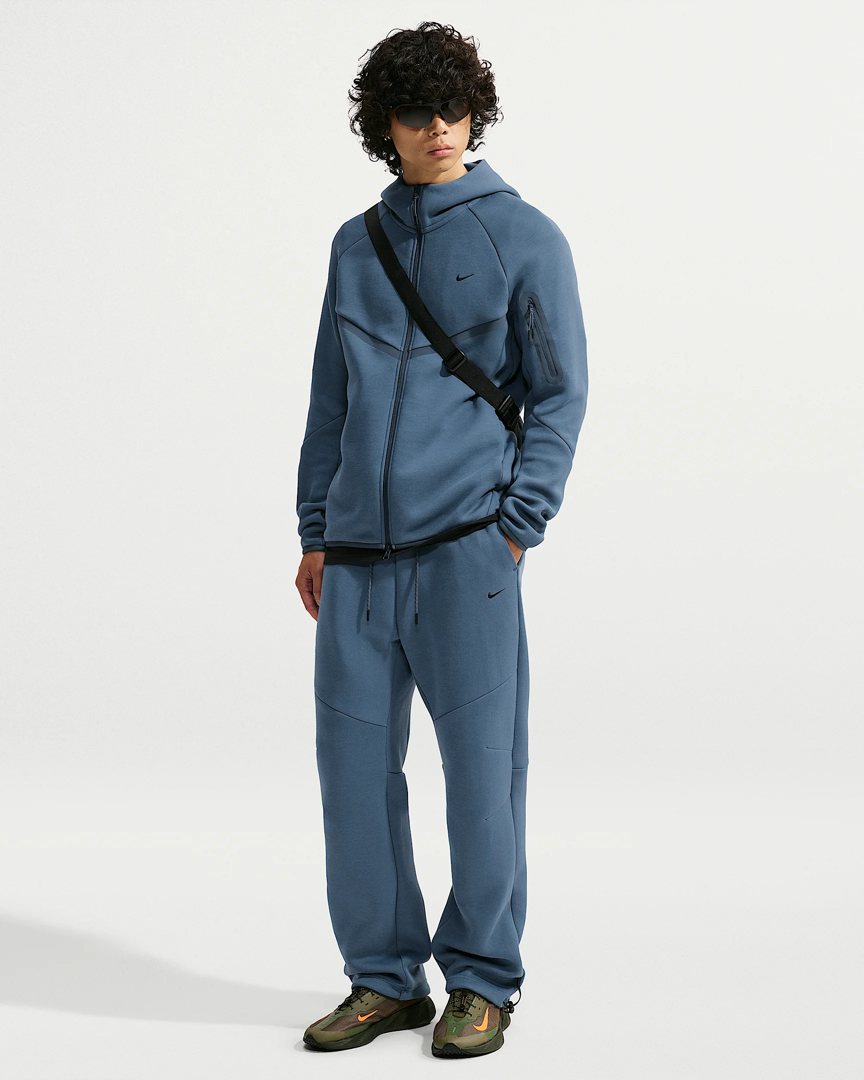 Nike Tech Men's Fleece Open-Hem Pants with Reflective Accents - 1