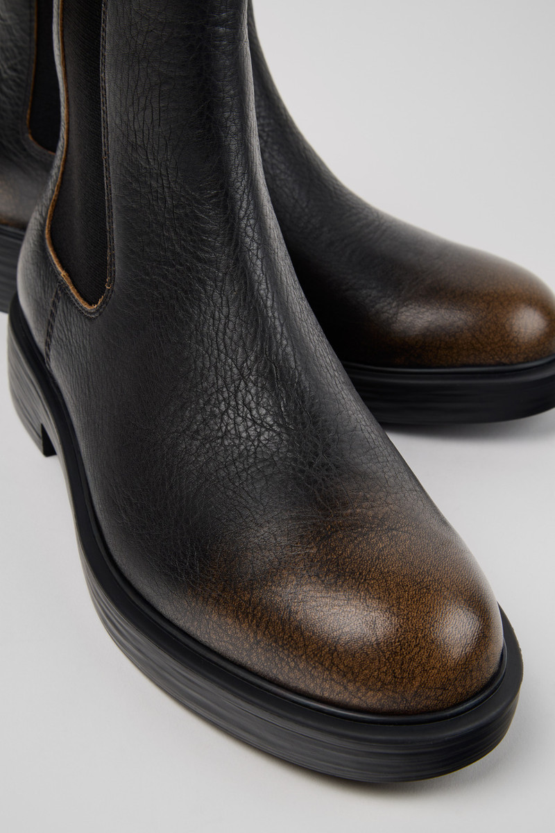 Black Leather Ankle Boots for Men. 2