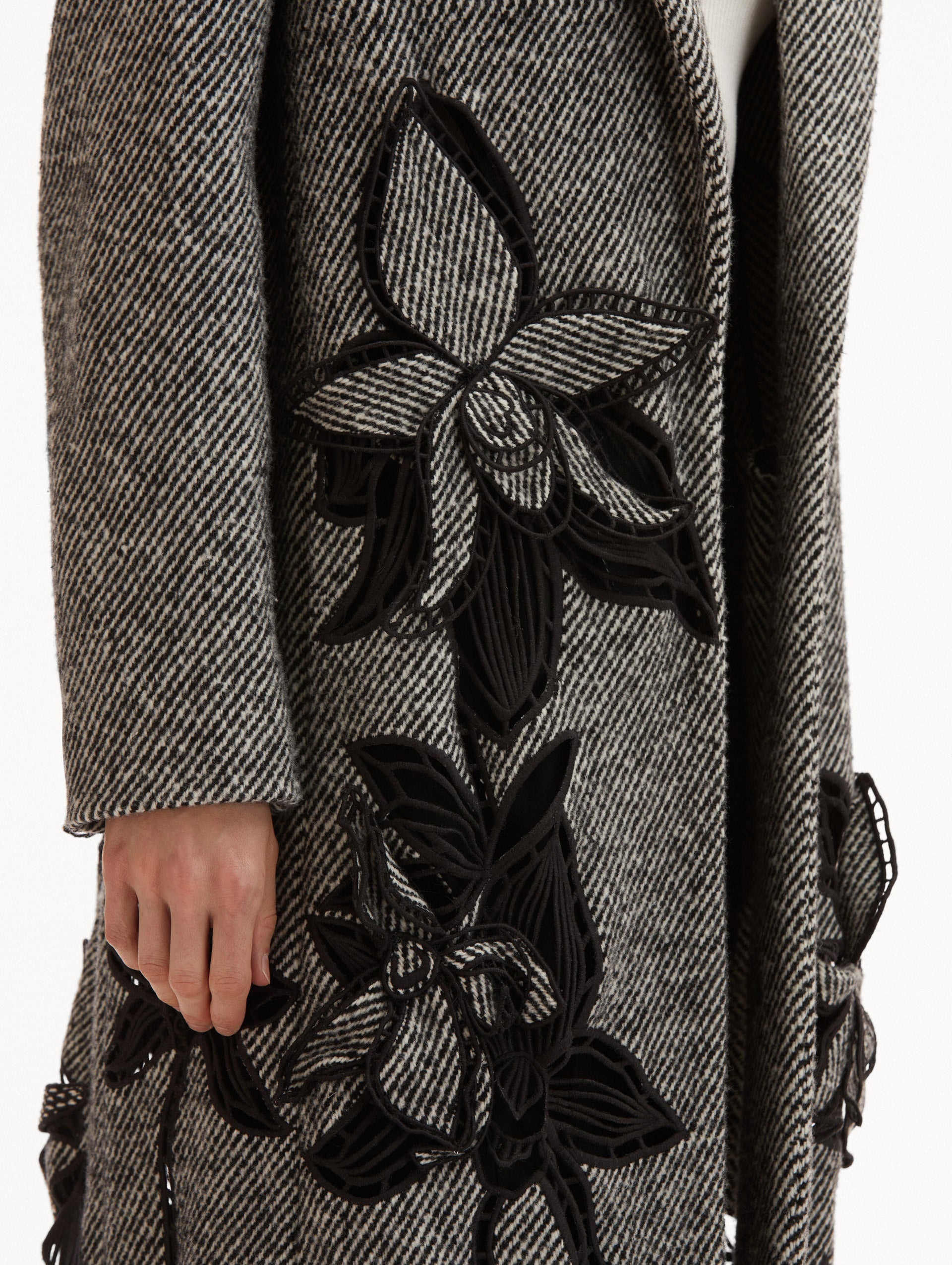 ORCHID EMBROIDERED WOOL COAT - 5