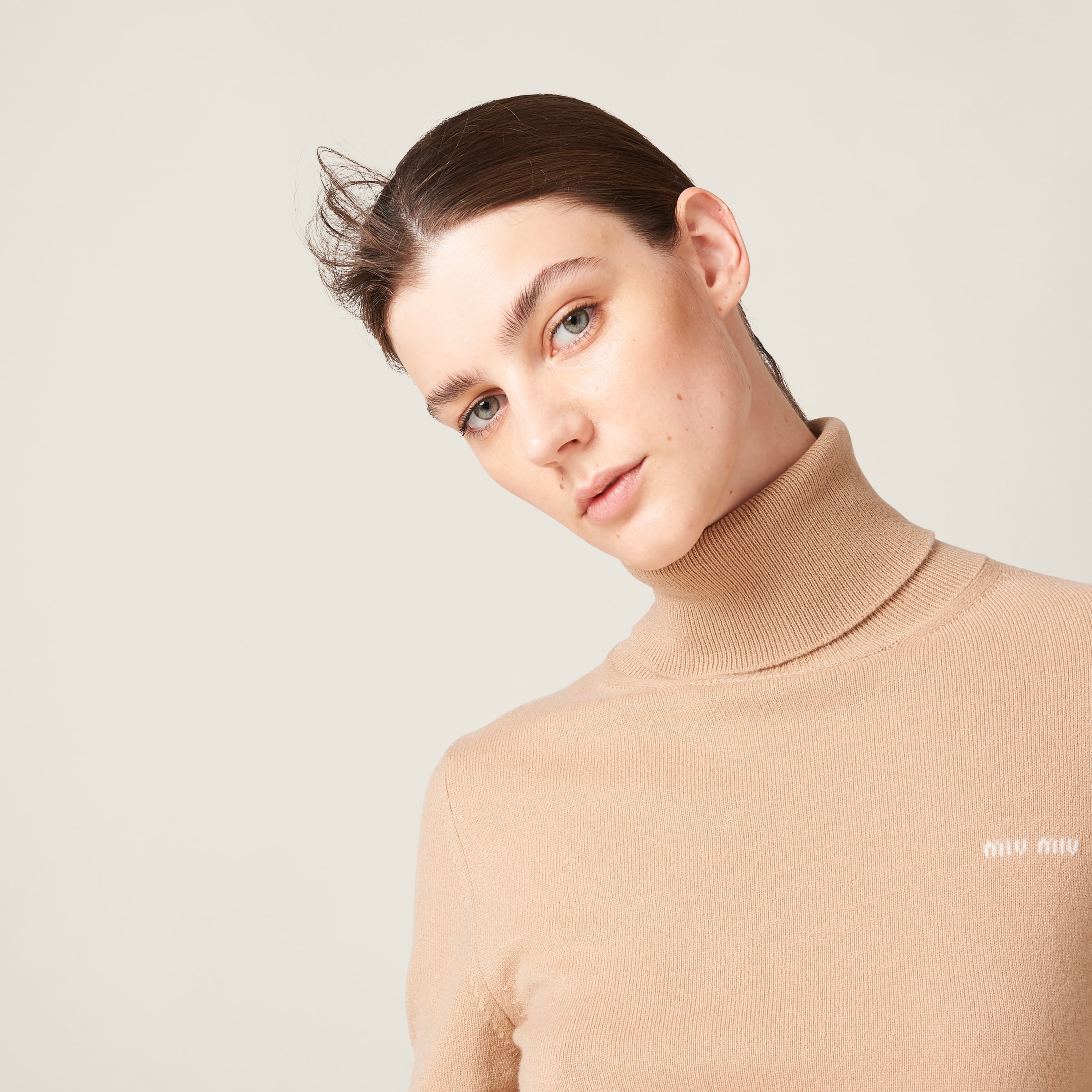Cashmere turtleneck sweater - 5