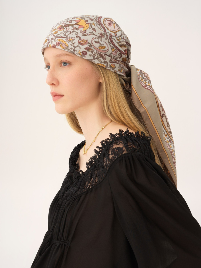 Chloé THE CHLOÉ PAISLEY SQUARE SCARF IN SILK TWILL outlook