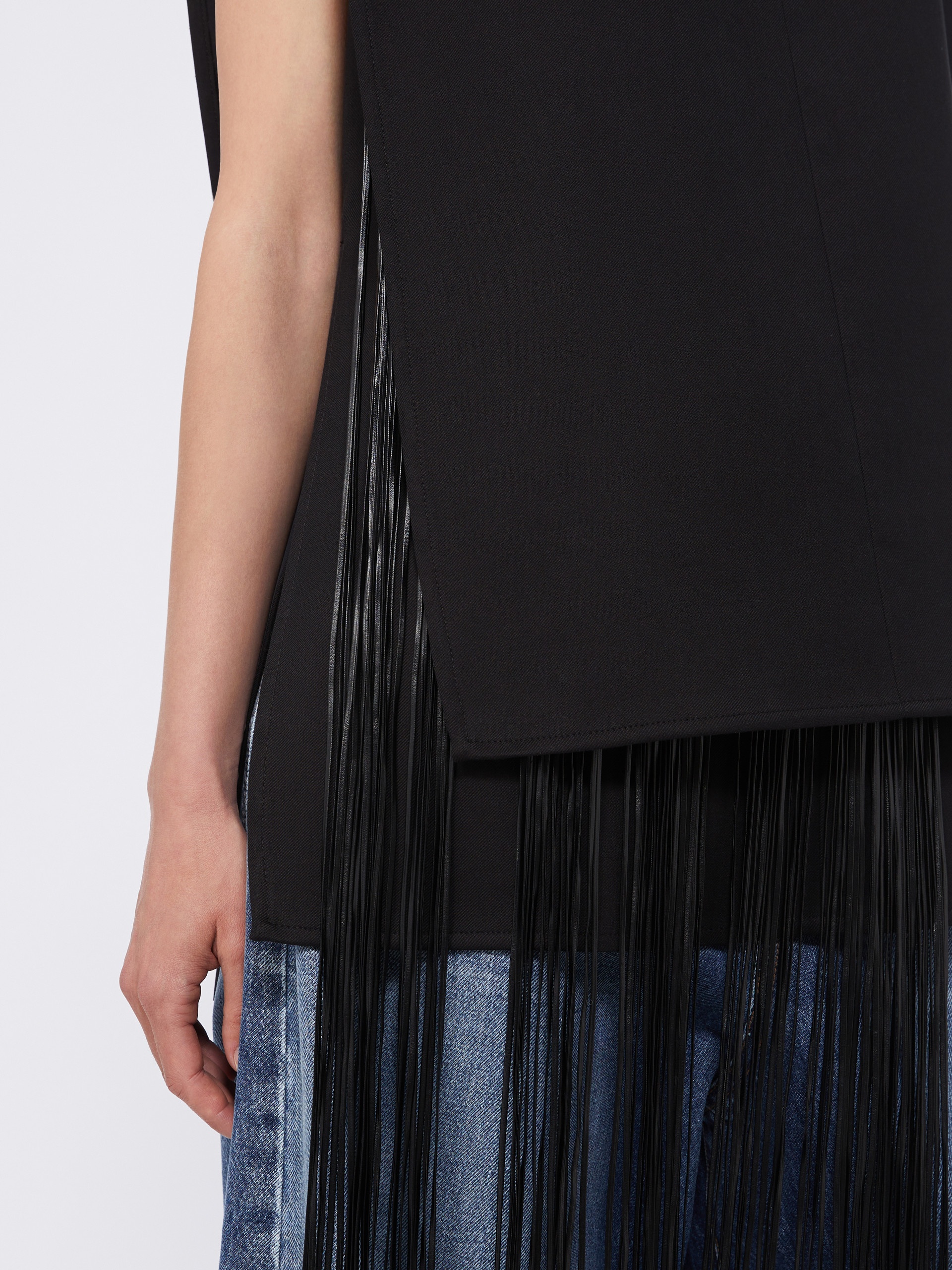 SORAIA Sleeveless top with fringes - 5