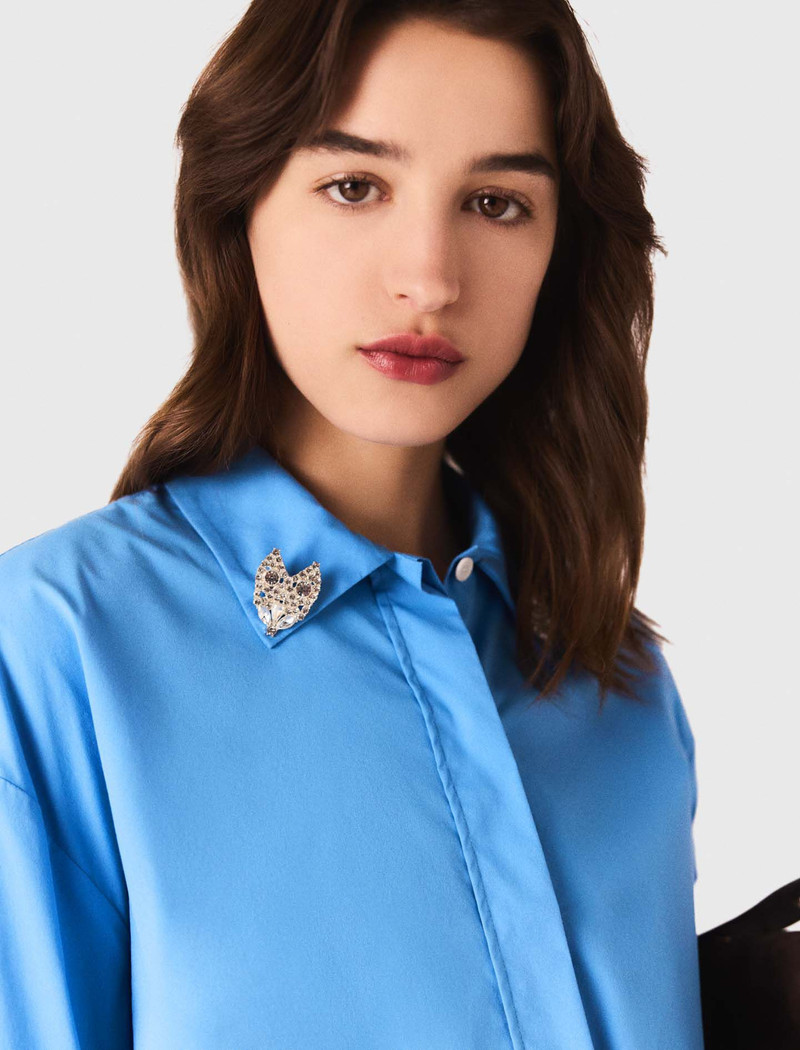 Shirt with removable jewellery 8