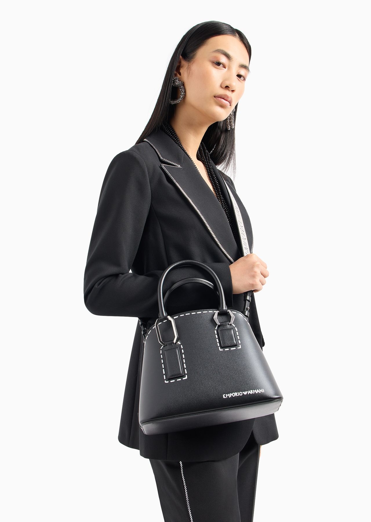 Trompe-l'œil print trapezoid handbag - 12