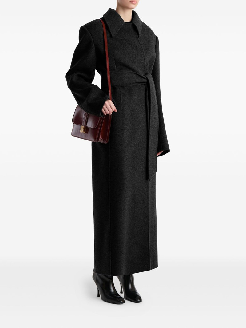 Belted collared coat 3