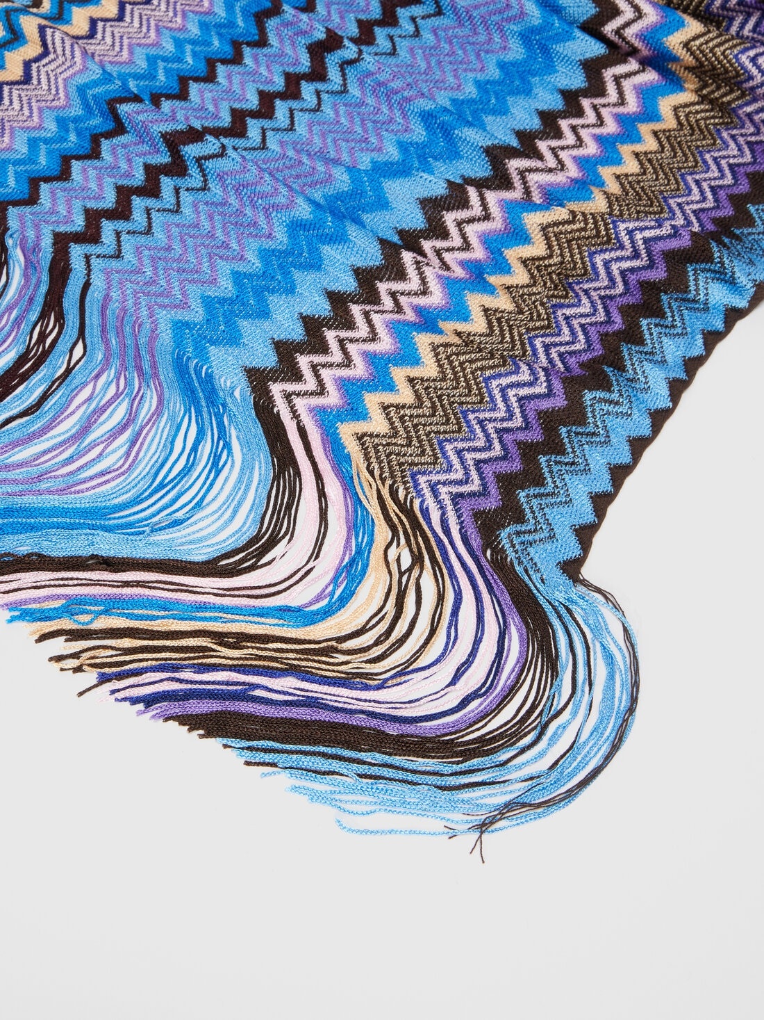 Zig zag viscose scarf with fringes - 2