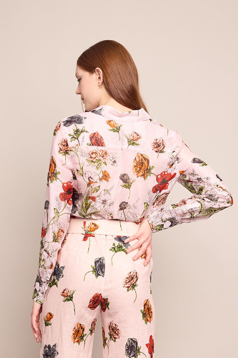 Perfect Shirt Tailored to Perfection—Crisp, Classic, and Endlessly Chic with a Modern Twist 3