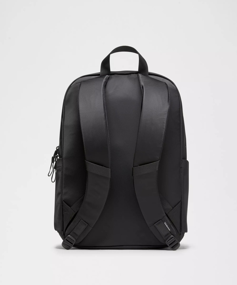 Everywhere Backpack 22L 3