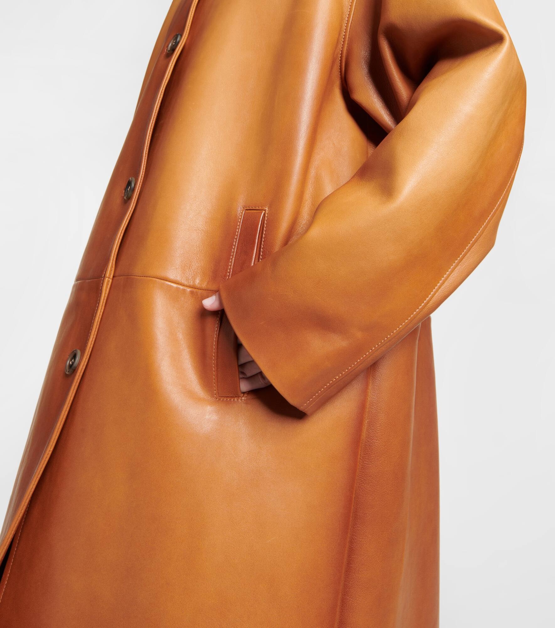 Leather coat - 6