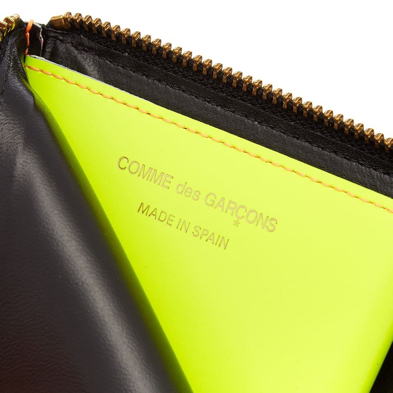 Comme Des Garçons Comme des Garcons SA3100SF Super Fluo Wallet outlook