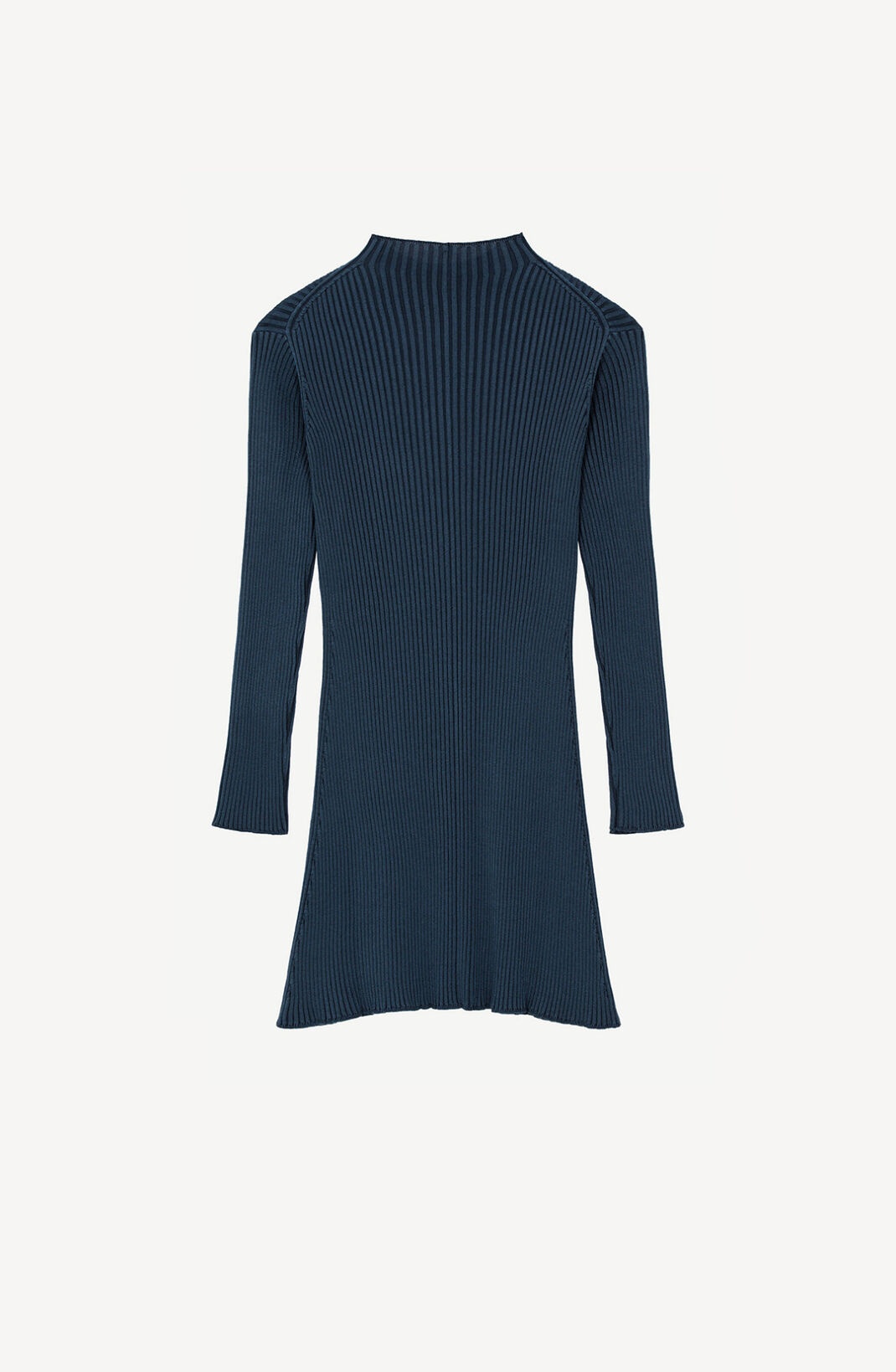 Ribbed fitted and flared dress. - 9