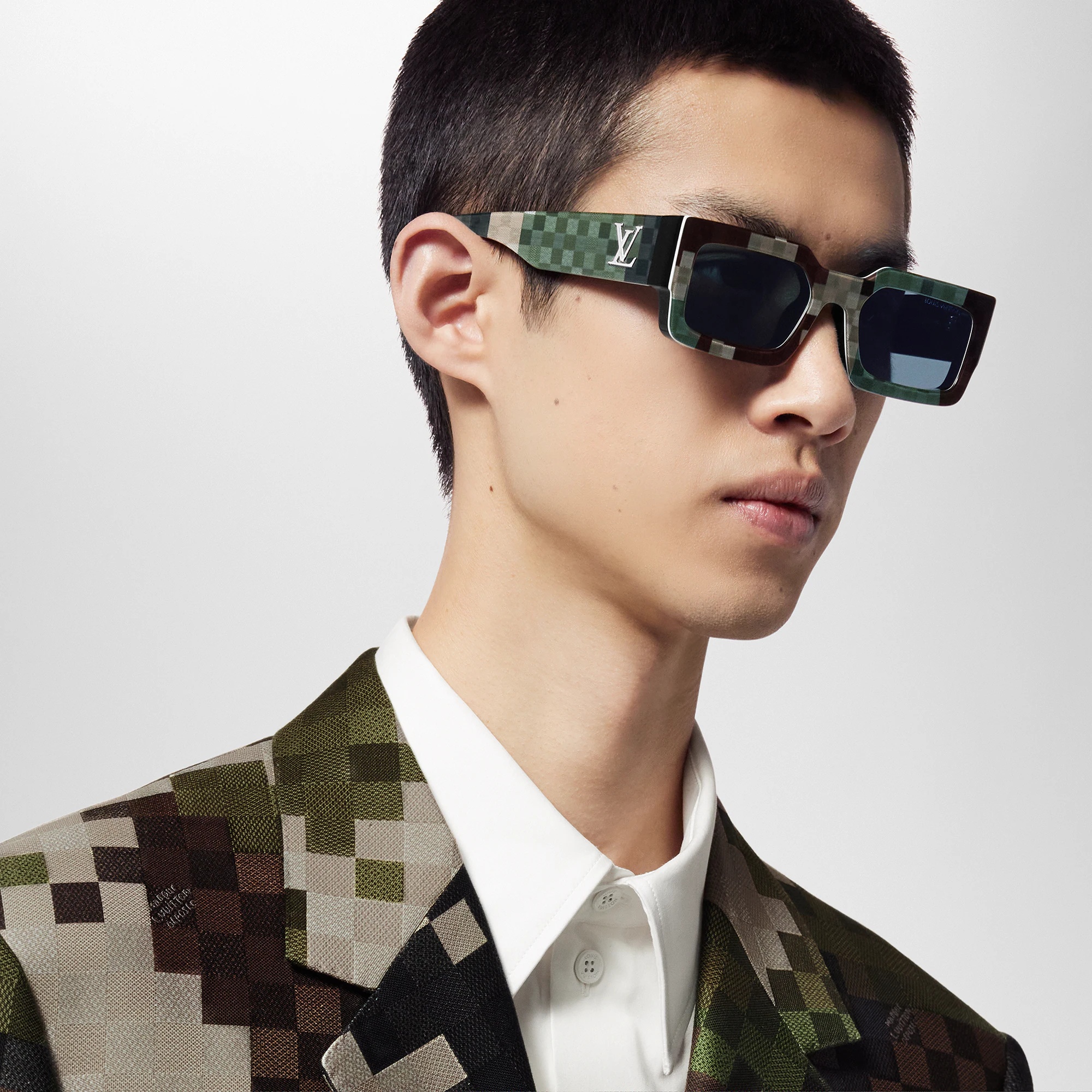 LV Clash Low Camo Sunglasses - 6