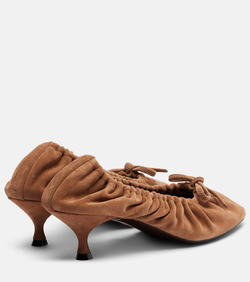 herbert levine Gather Around 50 suede pumps outlook