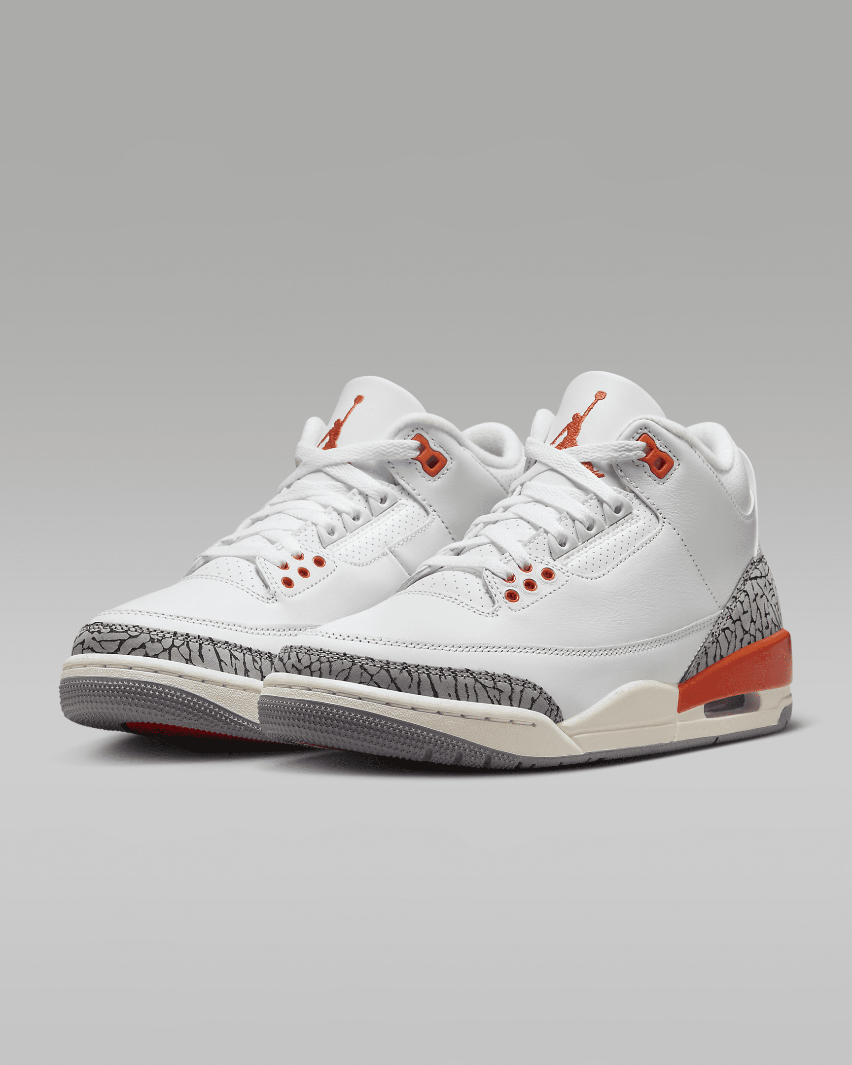 Air Jordan 3 Retro Women's Shoes - 5