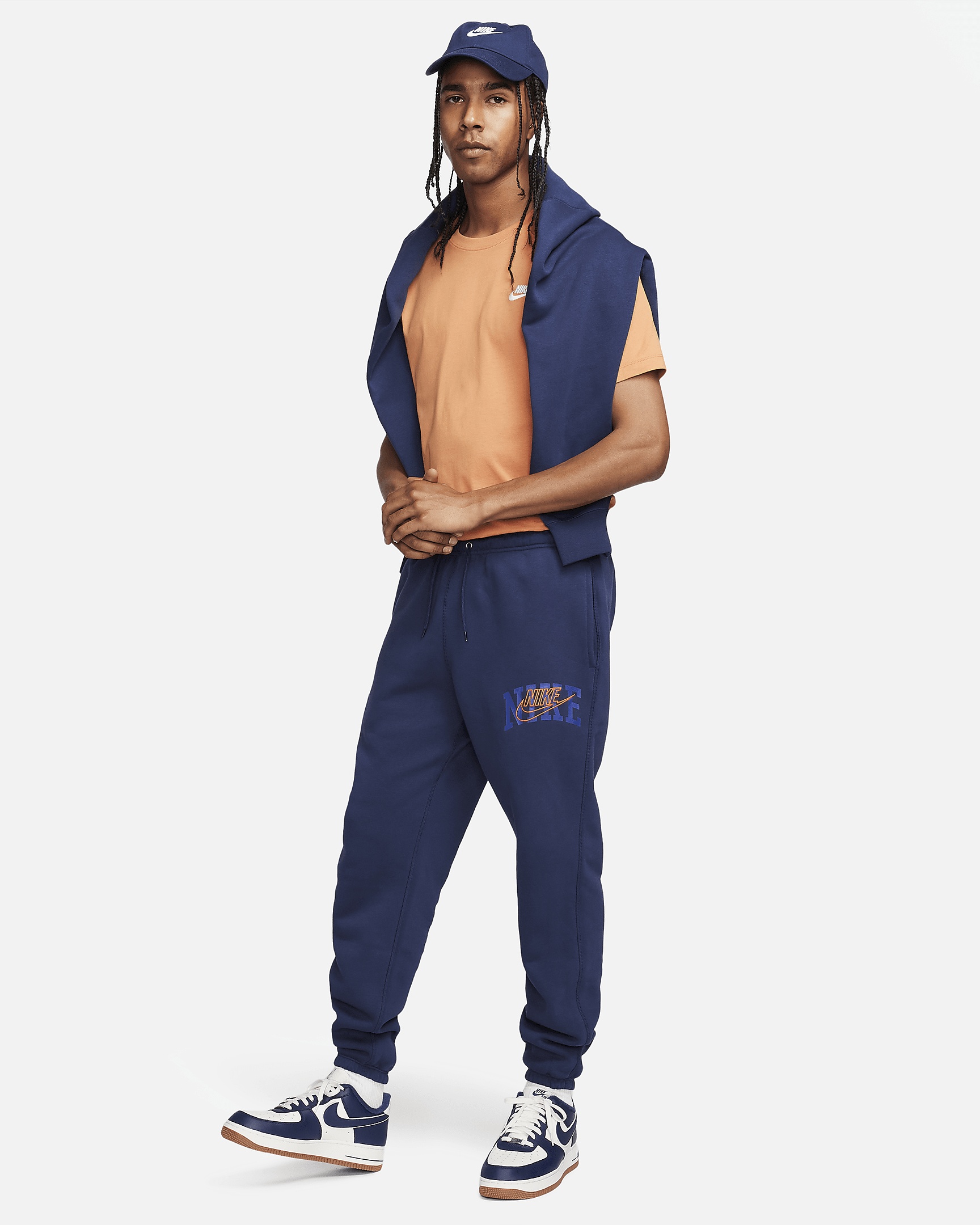 Nike Club Fleece Men's Cuffed Pants - 6