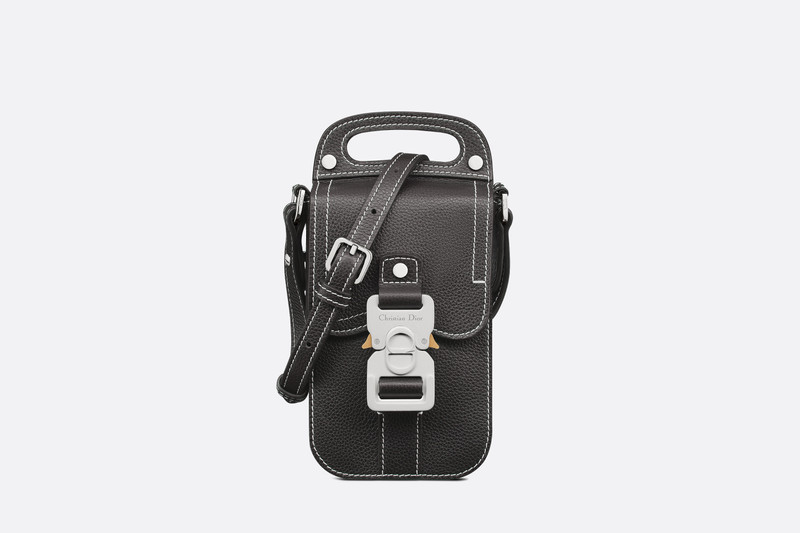 Saddle Vertical Pouch with Strap 1