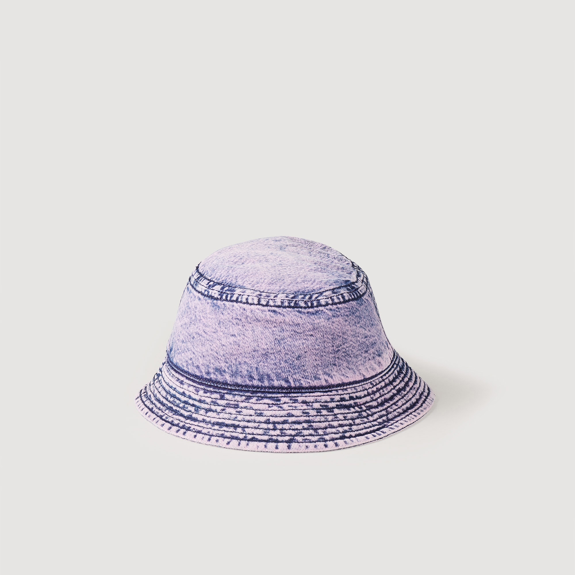 Embroidered logo hat - 1