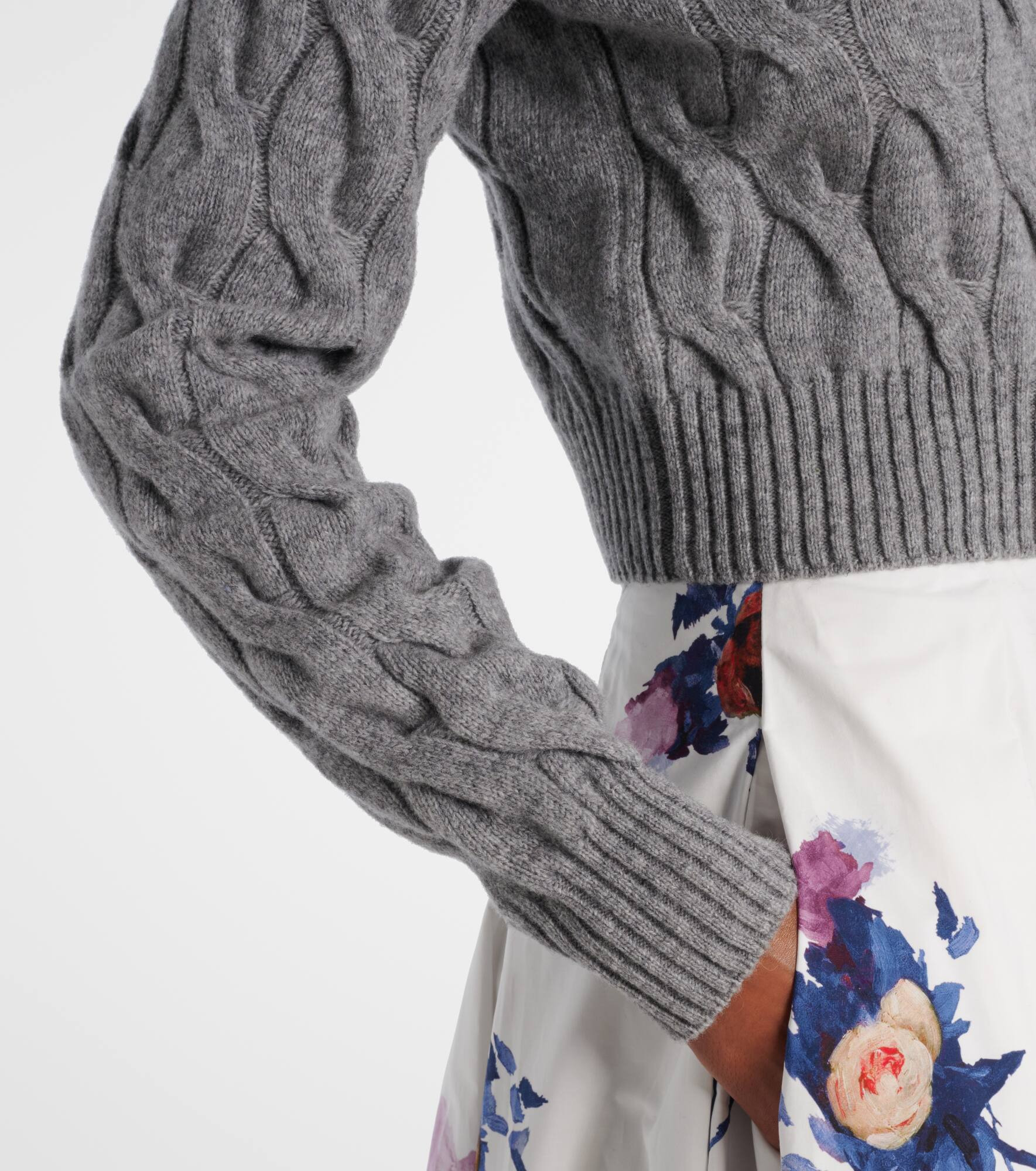 Cable-knit wool-blend cardigan - 5