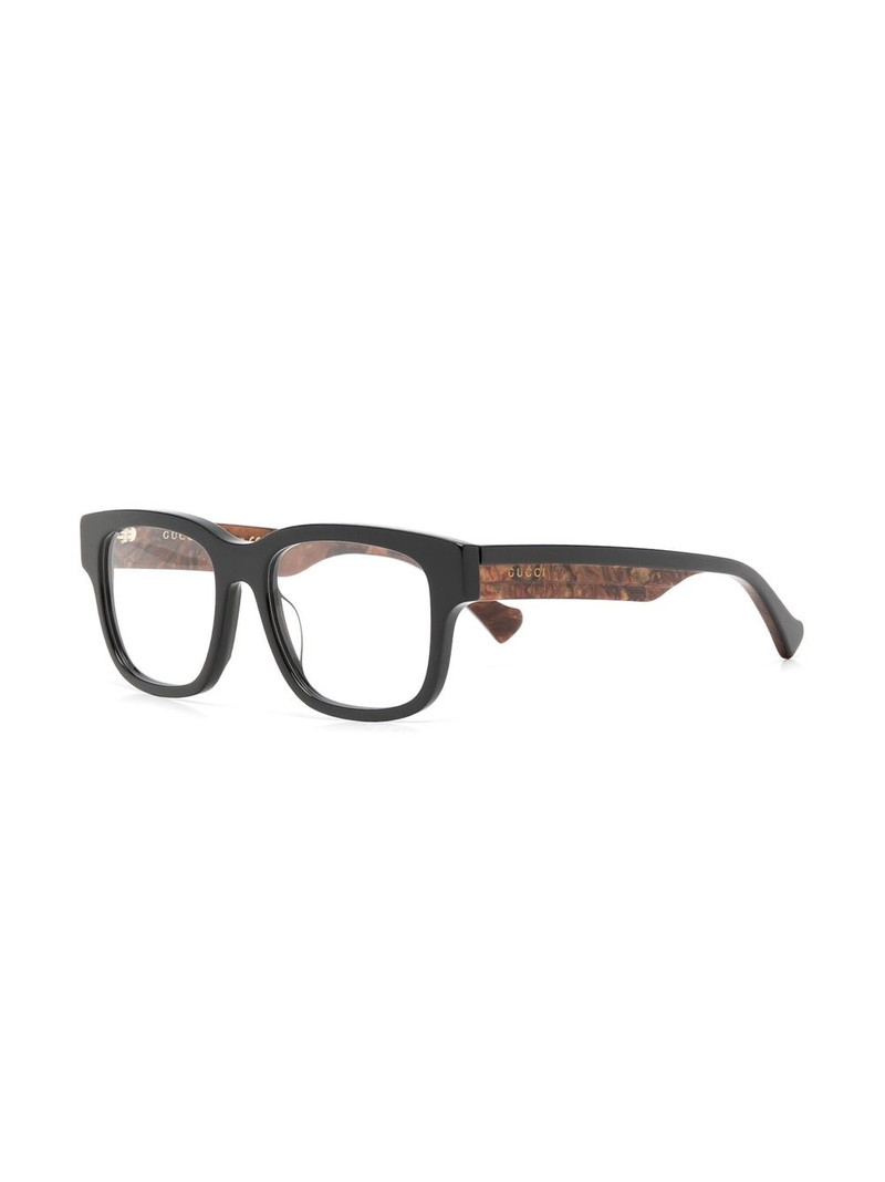 GUCCI logo-detail glasses outlook