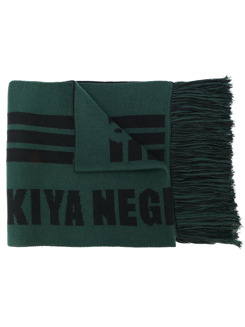 striped pattern scarf 1