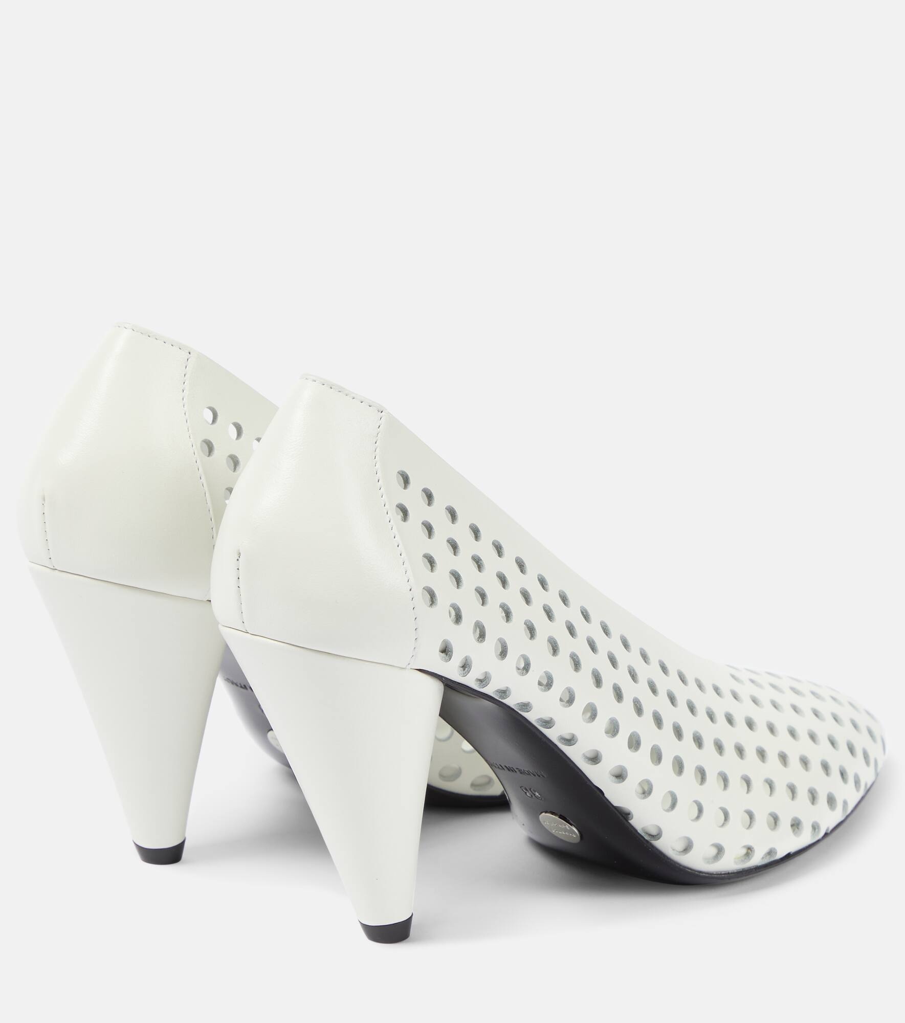 Perforated Cone leather pumps - 3