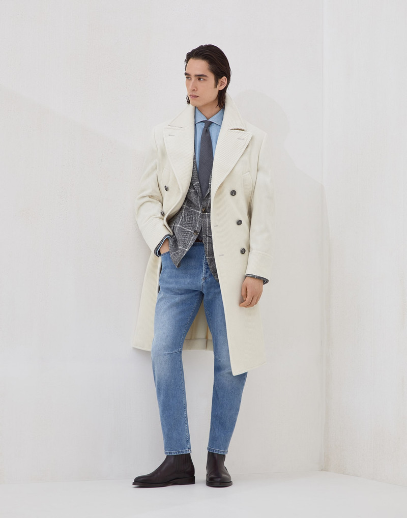 Cashmere wide wale corduroy one-and-a-half-breasted coat with patch pockets and metal buttons 5