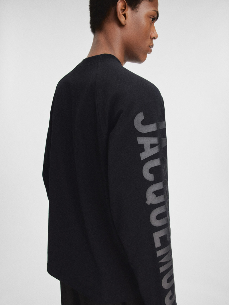 Le t-shirt Typo manches longues 4
