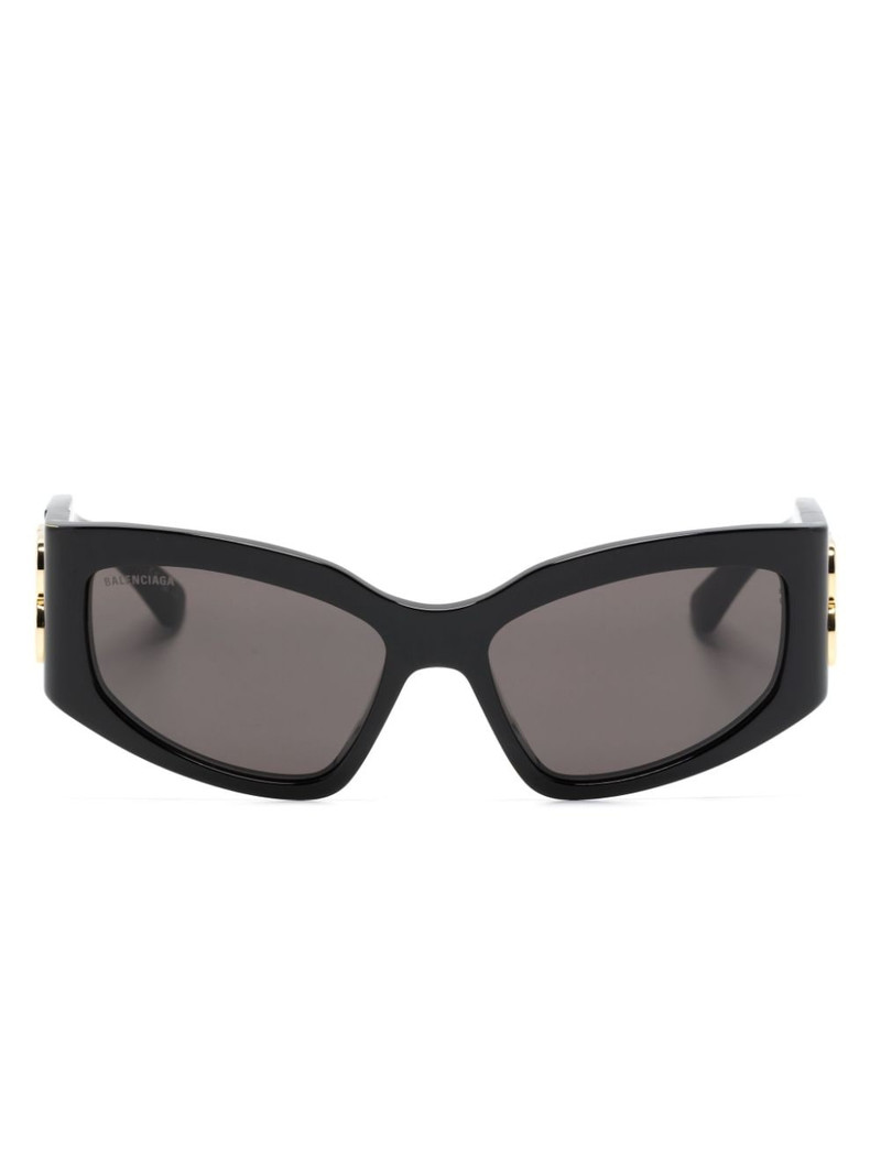 Bossy cat-eye sunglasses 1