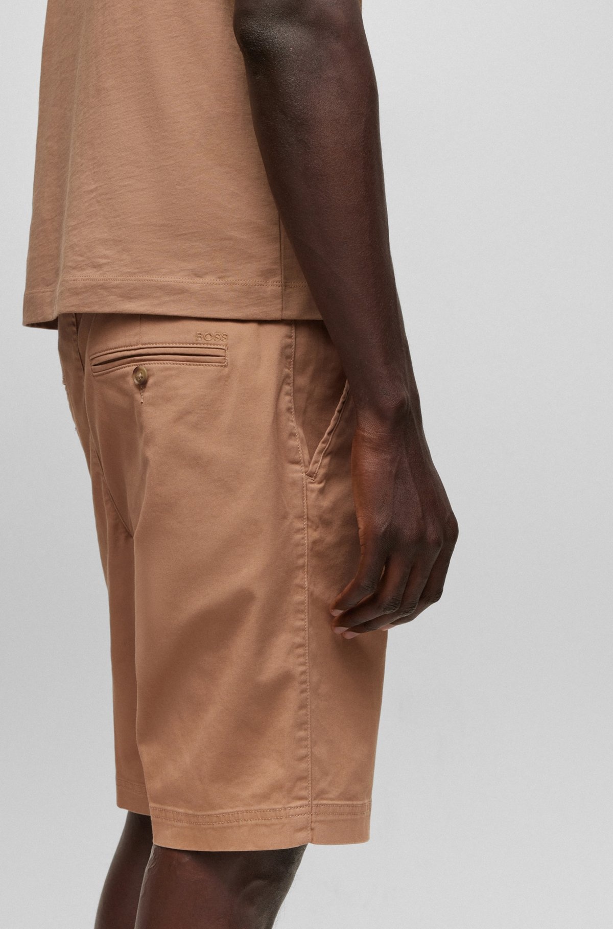 SLIM-FIT SHORTS IN STRETCH-COTTON GABARDINE - 5