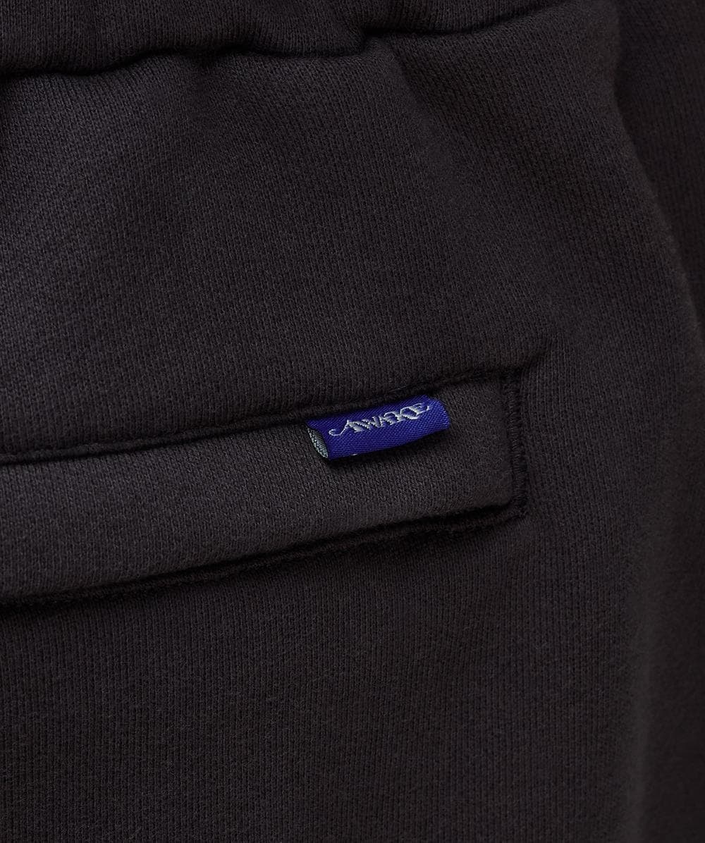 Debossed sweatshort - 5