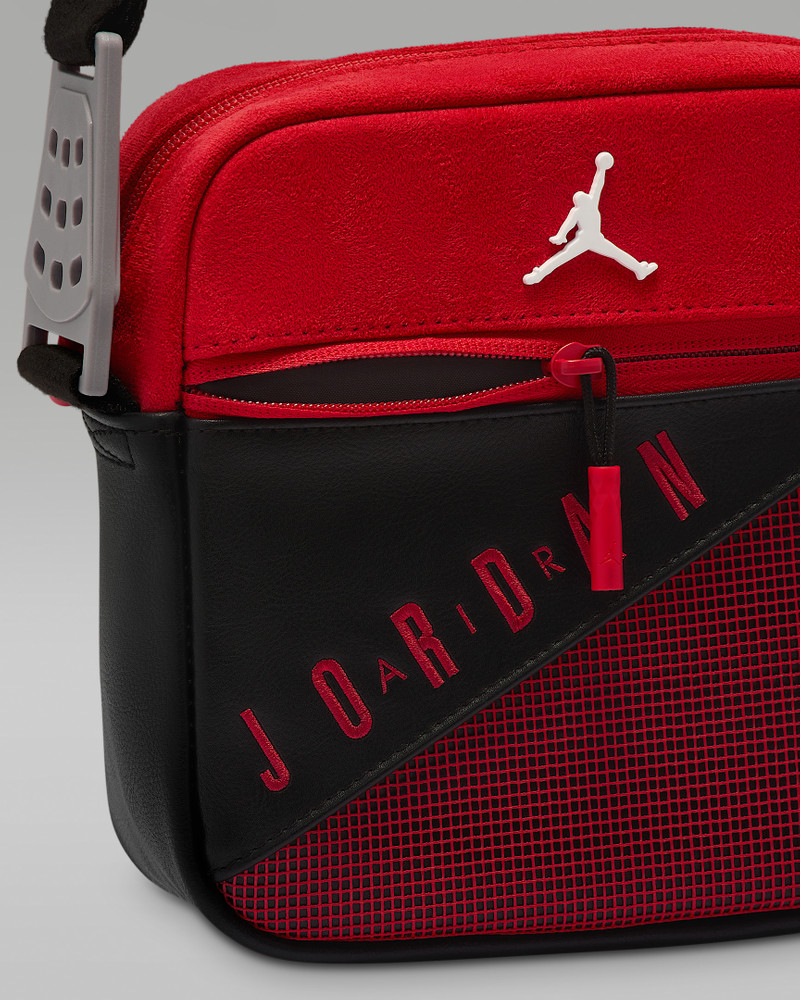 Jordan AJ4 Toro Bravo Crossbody (2L) 5