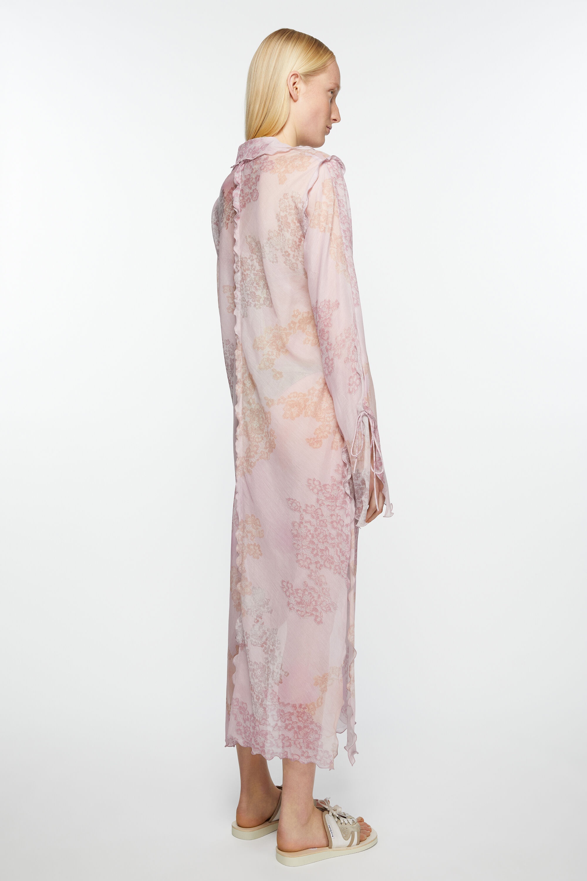 ワンピース Acne Studios DRANEE VINTAGE ROSE PRINT LONG DRESS Acne Studios Dranee Rose Print Long Dress Maxi | THE LIST