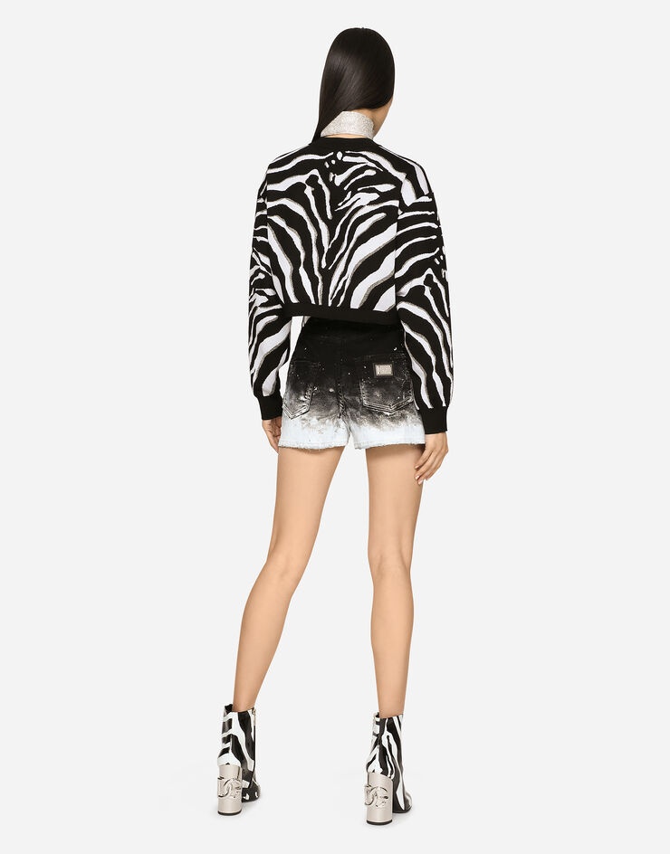 Cropped silk jacquard sweater with zebra design - 4