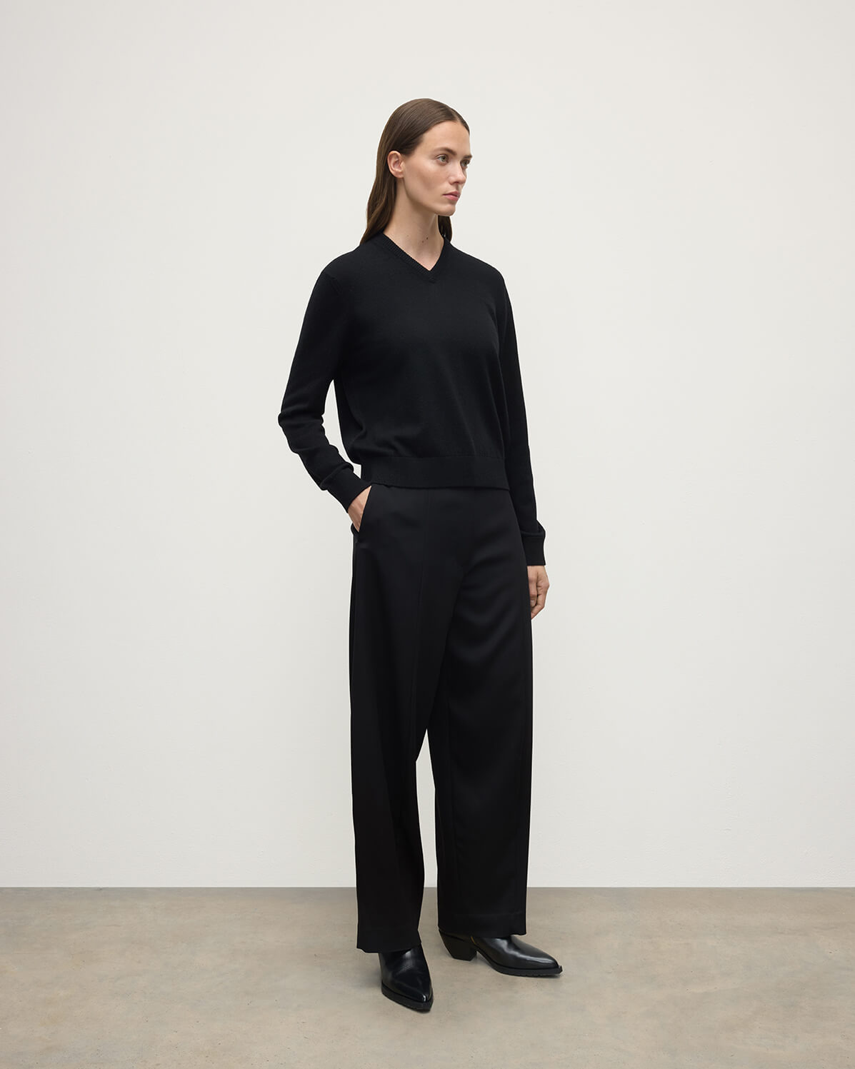 Classic Cashmere Black V Neck Jumper - 3